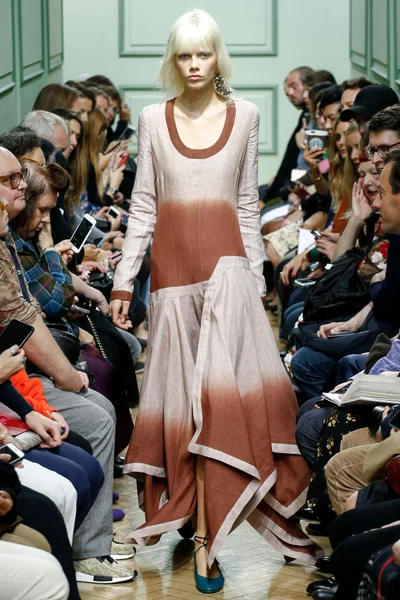 Look 33